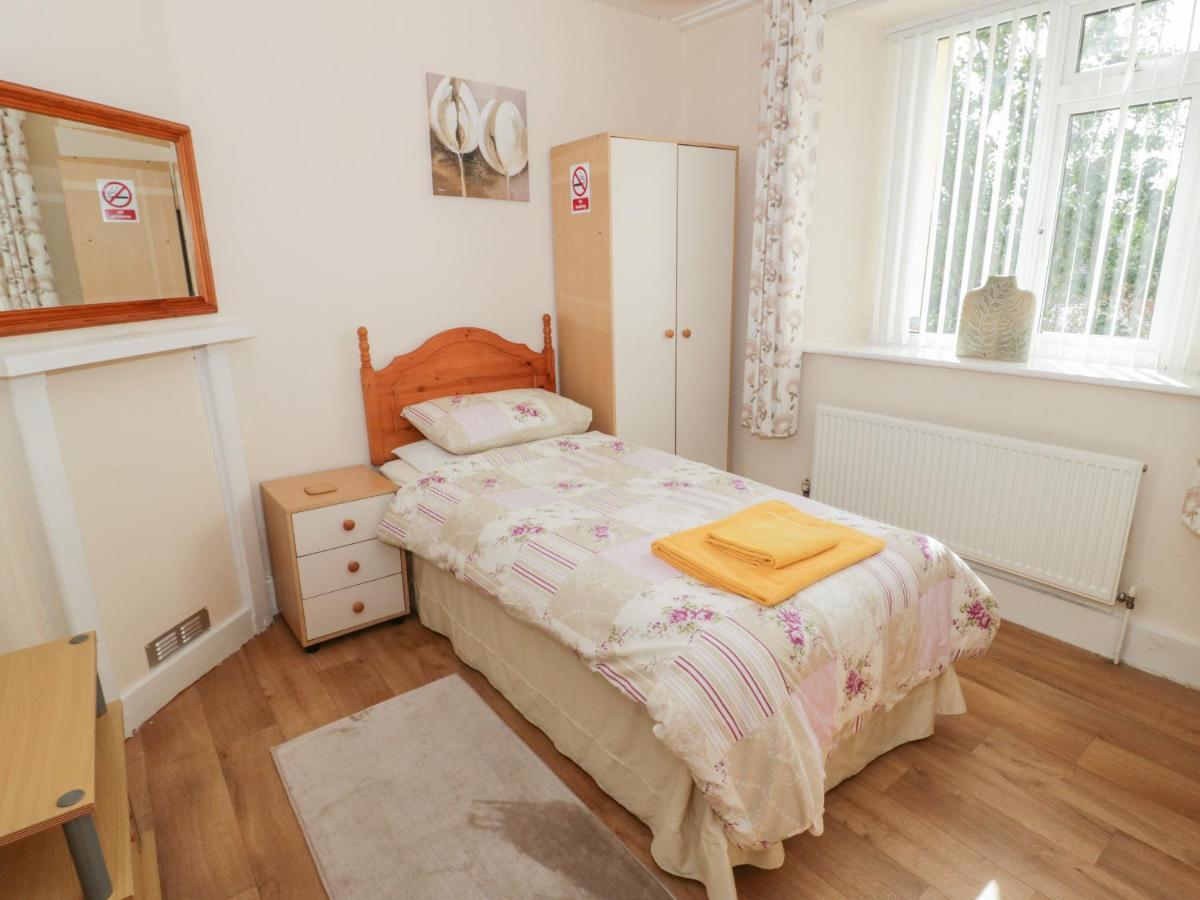 Bangor Cottage Extérieur photo
